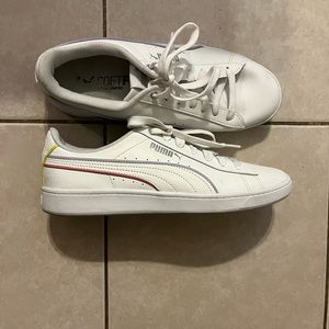 Puma soft foam sneakers